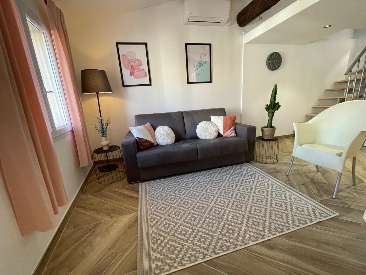 Nice Renting - Massena - Loft - Heart Of Vieil Antibes - The Market With Sea View מראה חיצוני תמונה