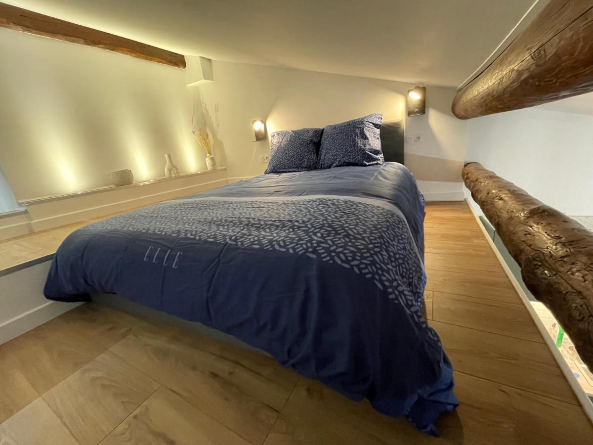 Nice Renting - Massena - Loft - Heart Of Vieil Antibes - The Market With Sea View מראה חיצוני תמונה